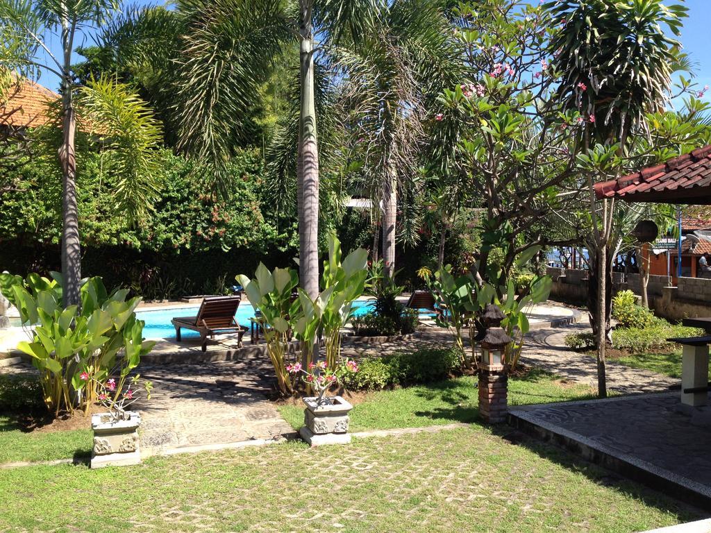 Astina Hotel Lovina Exterior foto