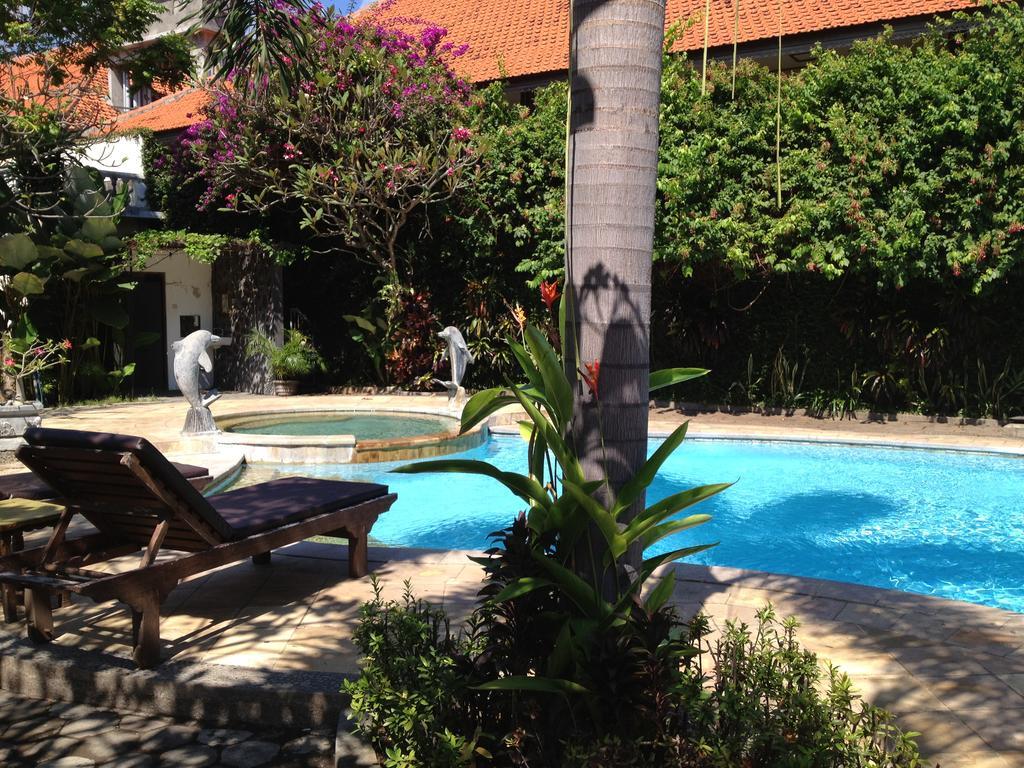 Astina Hotel Lovina Exterior foto