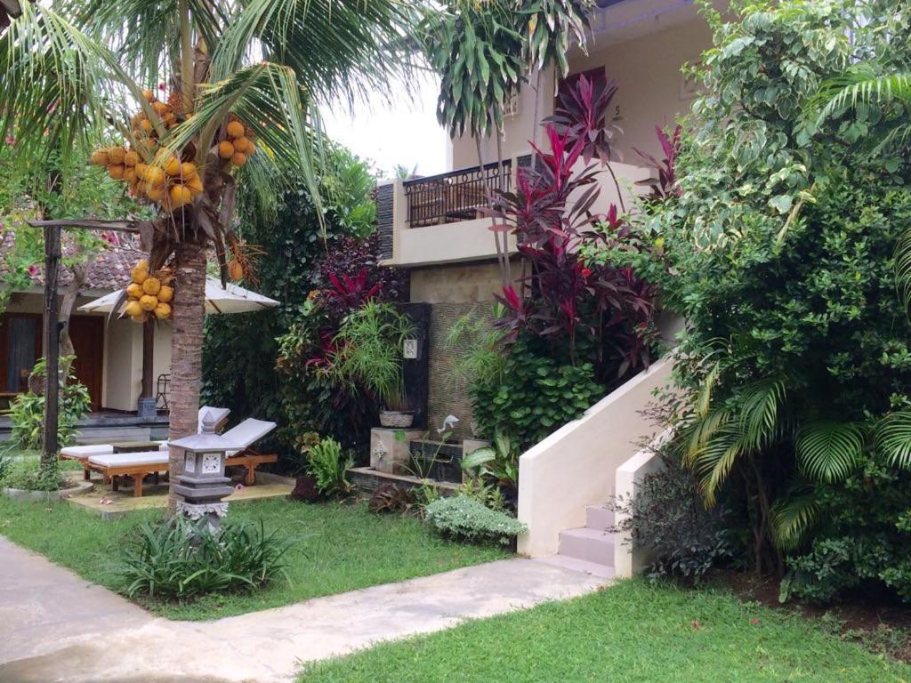 Astina Hotel Lovina Exterior foto