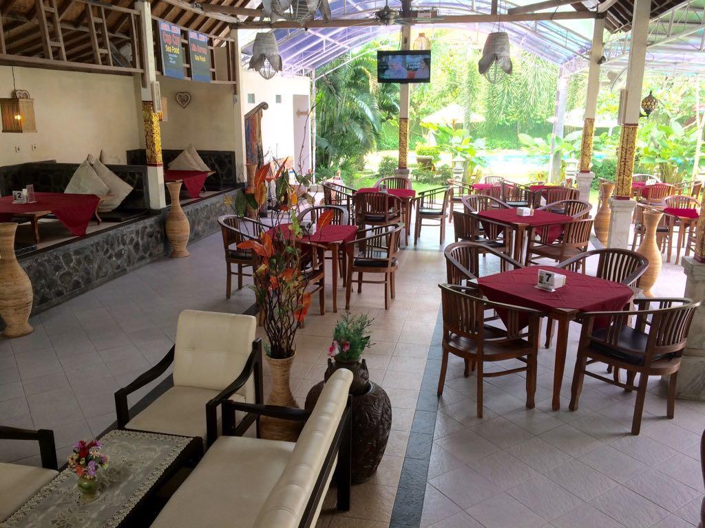Astina Hotel Lovina Exterior foto